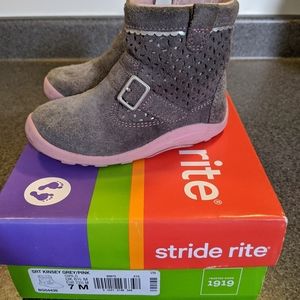 Stride rite size 7